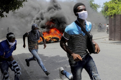 Премьер-министр Гаити объявил об отставке на фоне бунта вооруженных банд