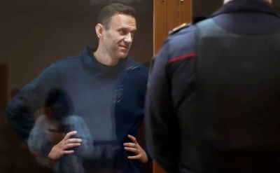 Тело Навального могут не отдавать близким месяц